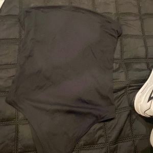 Strapless bathing suit